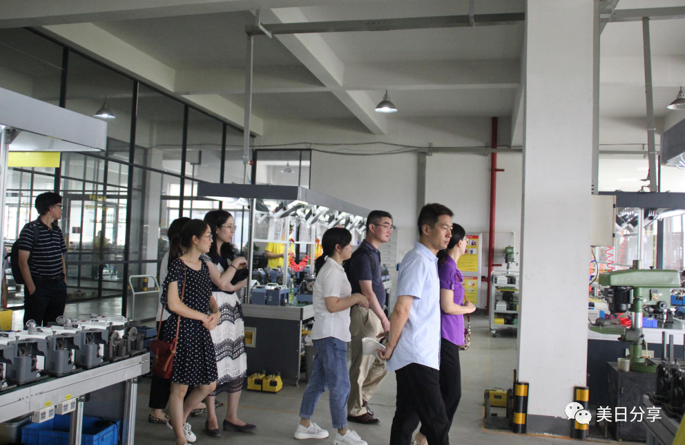 端銑刀研磨機(jī)